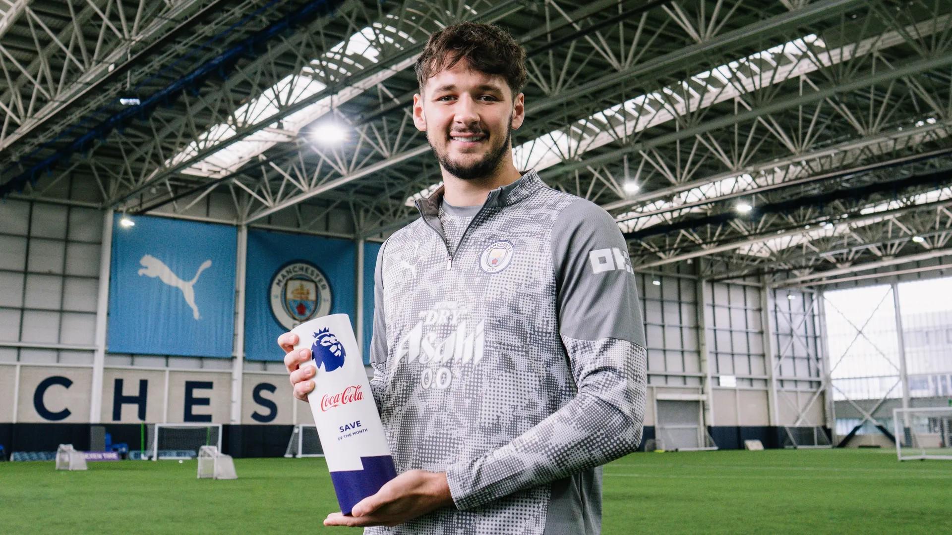 乐鱼-英超8月最佳扑救:特拉福德左手挡出布莱顿近距离射门