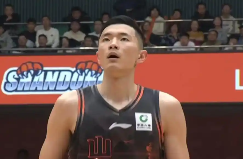 乐鱼体育官网-山东男篮神秘强援空降！保密封神+惊喜压哨，全力冲刺广州补赛！