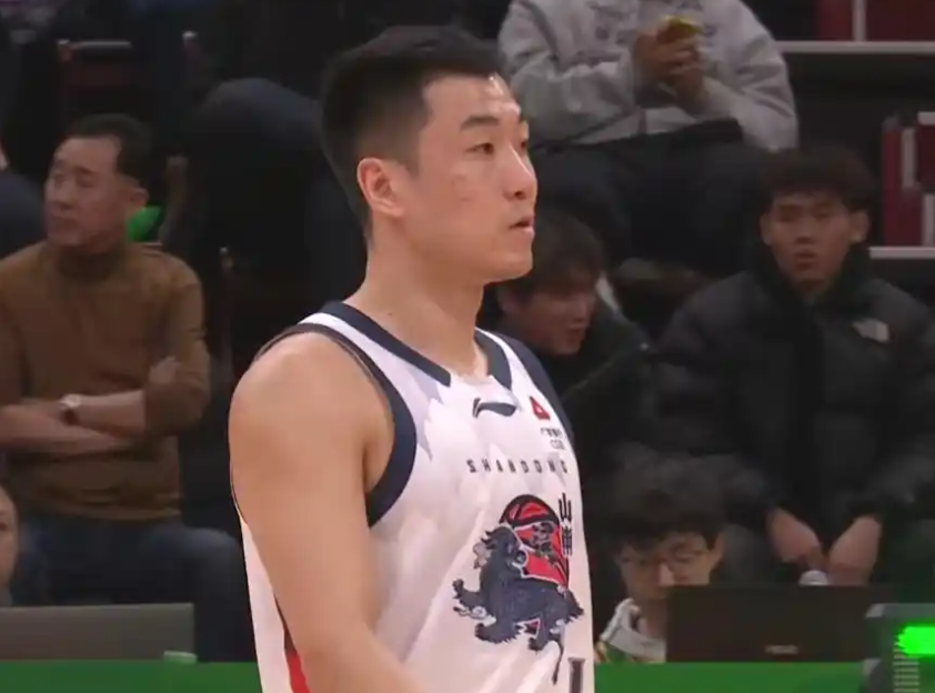 乐鱼体育官网-山东男篮神秘强援空降！保密封神+惊喜压哨，全力冲刺广州补赛！