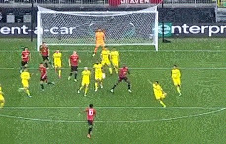 乐鱼官网-【欧联杯】 德赫亚第11轮点球被扑 黄潜胜曼联夺冠